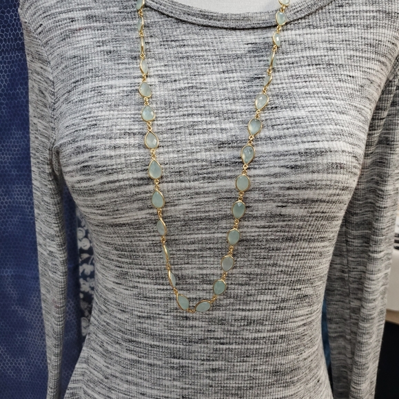 Indian Chalcedony Necklace - Picture 3 of 4